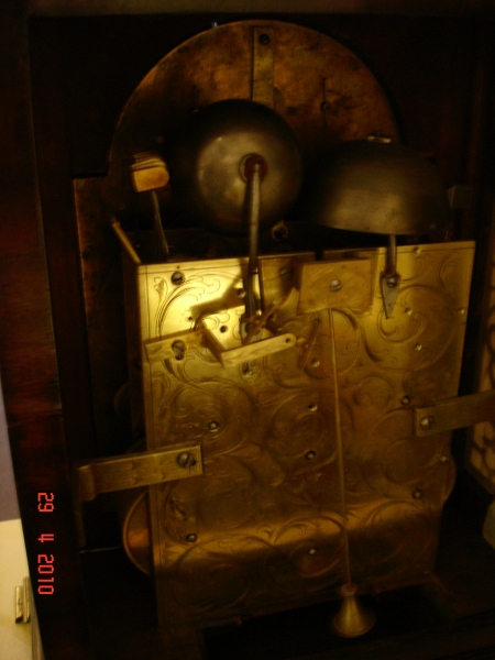 Musical Bkt Clock