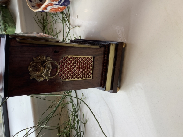 Small striking. Fusee