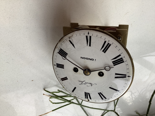 Small striking. Fusee